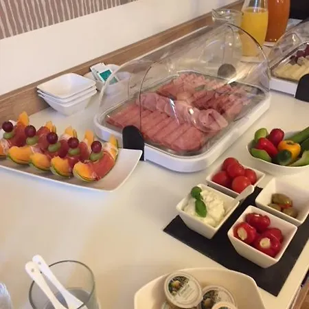 Bellini Hotel 2*